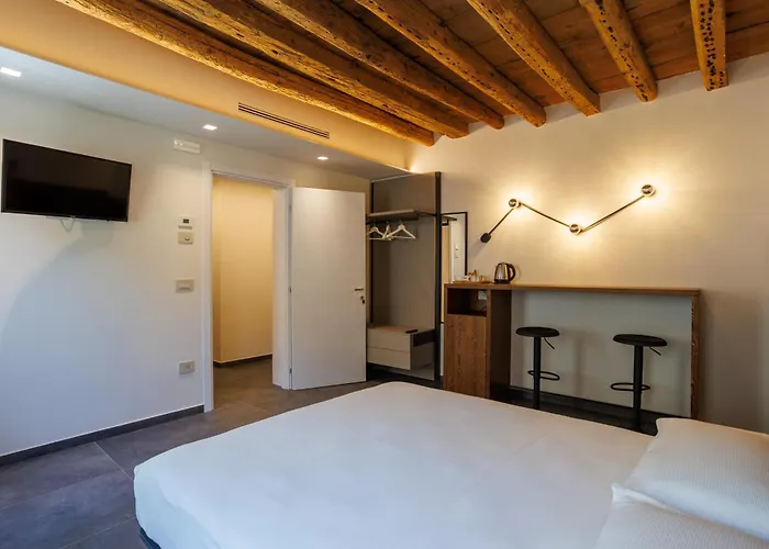 1823 キオッジャ