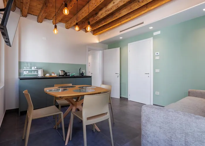 Πανσιόν 1823 3*